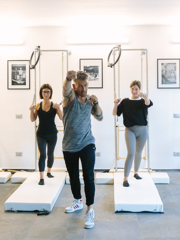 Group Pilates Class with Professional trainer Jeroen Vancoillie at Pilates Rebels Studio in Herent Leuven